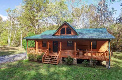 Cosby House | Rivendell Creekside Cabin