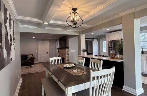 Yorkville House | River Access Game room Backyard King W/D Parking