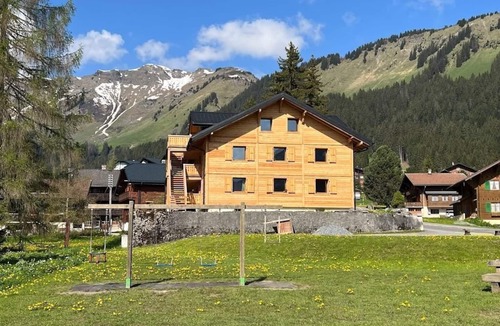 Morgins Ski Chalet | River Apartment, ZE Mountain Loge, Morgins