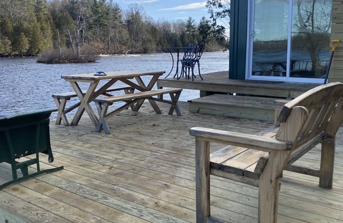 Rooseveltown Cabin | River Bank Camping, Cedar Grove Cabin