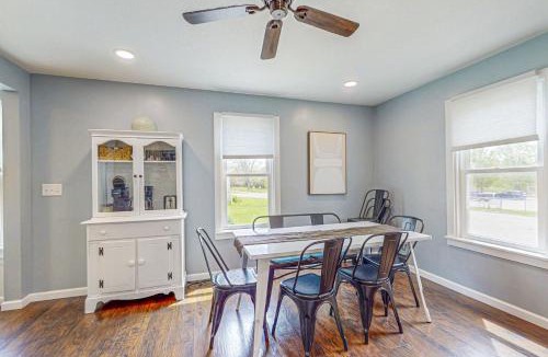 Bellaire House | River Beach Cottage