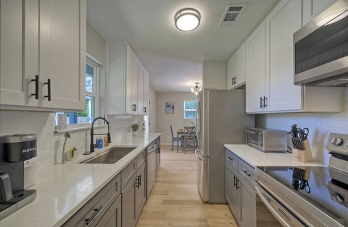 Garfield House | River Bend Bliss: Where Memories flow with the River