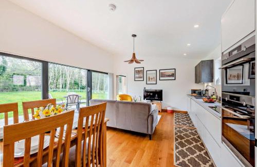 Beckley House | River Birch