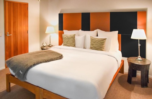 Turangi Cabin | River Birches