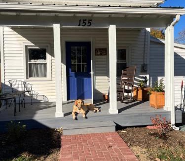 Quicksburg Bed & Breakfast | River Bluff Farm Bed and Breakfast