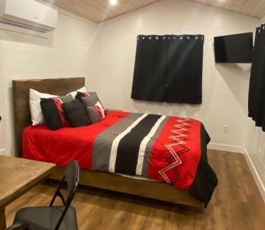 Bayham Cabin | River Cabin in Port Burwell