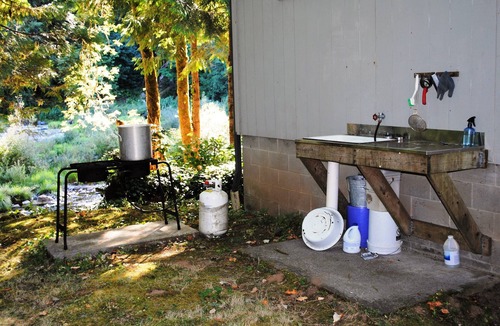 Mapleton Cabin | River Cabin in the Woods