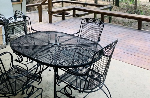 Centralia Cabin | River Cabin on the Neches River