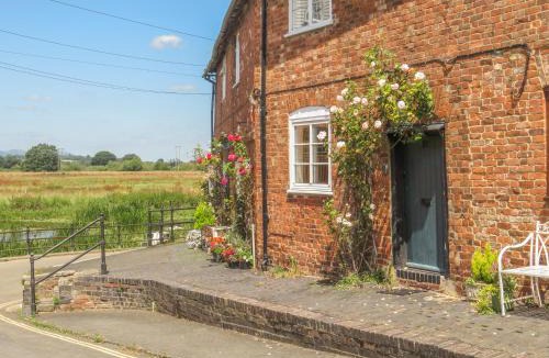 Tewkesbury House | River Cottage