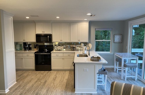 Camden Cottage | River Cottage on Crooked River