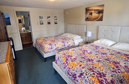 Grayling Hotel | River Country Motor Lodge