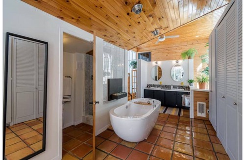 Sainte-Marie House | river domain