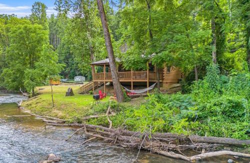 Lakemont House | River Fishing Cabin