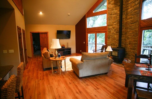 Huntsville Cabin | River Front Cabin On Kings River With Room For Your Horses