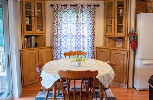 Foster City Cabin | River Front Cabin