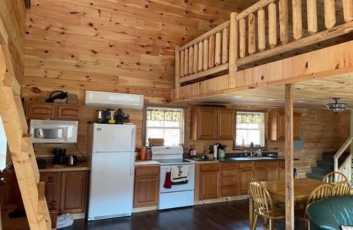 Farrandsville Cottage | River front Cottage