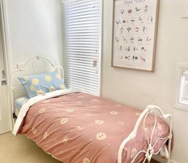 Tocumwal House | River Front on Hennessy