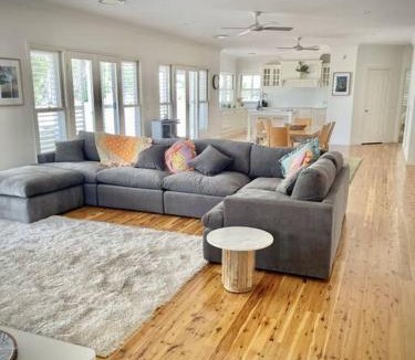 Tocumwal House | River Front on Hennessy