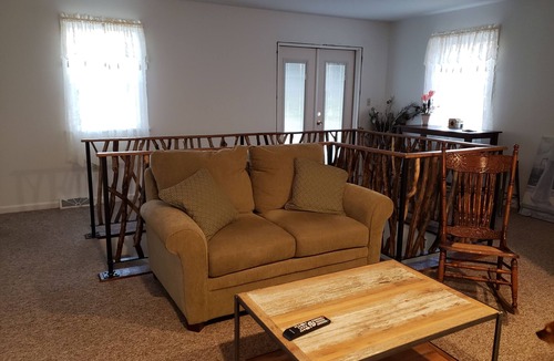 Columbia Apartment | River Front Property with a View!