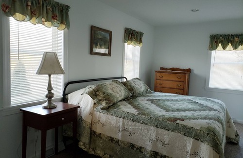 Columbia Apartment | River Front Property with a View!