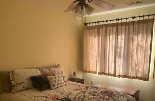 Mammoth Spring House | River front villa near Mammoth Spring