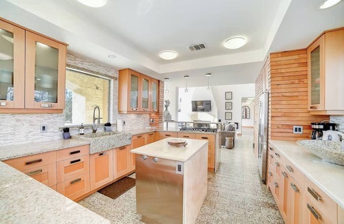 Blanco Villa | River front villa w/pool, BBQ, hiking, fireplace