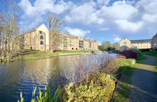 St Neots Apartment | River Ground Floor Apartment - 70 Skipper Way