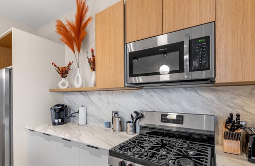 River Grove House | River Grove Luxury 2 Bedroom Apartment