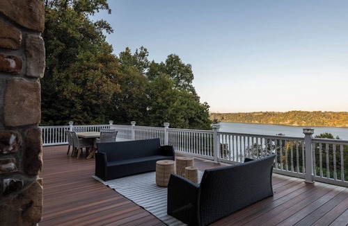 Cardiff House | River Haven with Hot Tub | 4 Bed, 3.5 Bath