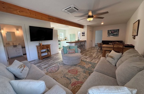 Brixey House | River Home& 15 acres with your own beach next to Hodgson Mill.