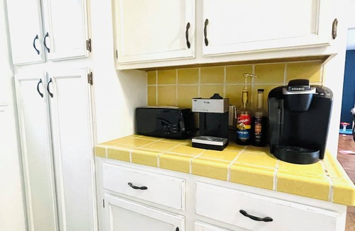 Sierra Tract House | River Home 2-bed House on river Dog Friendly + Loft