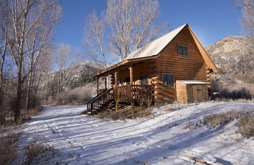 Pagosa Springs Cabin | River home: log cabin on San Juan River MONTH-to-MONTH only=31 day minimum stay