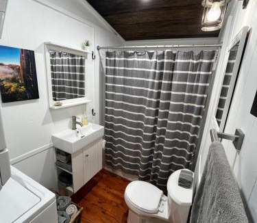 Keene House | River House - Cottage with KY River View & Access