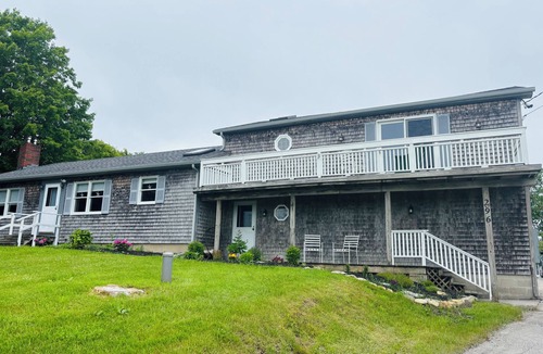 South Thomaston House | RIVER HOUSE. Cozy Maine home. River view. Minutes from ocean, lighthouses.