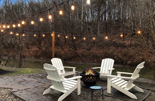 Straffordville House | River House Getaway