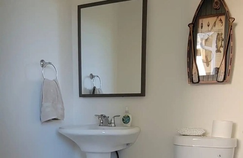 Cathlamet House | River House in Cathlamet