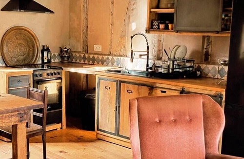 Chalabre House | River House in medieval bastide - Sleeps up to 6