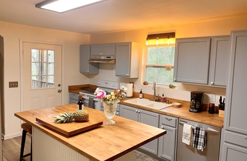 Jasper House | River House on Blackwater Creek