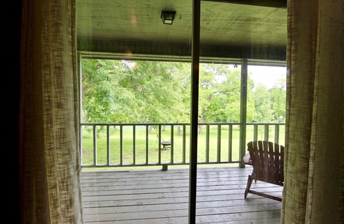 Martindale House | River House | Sleeps 8 | WiFi | San Marcos River