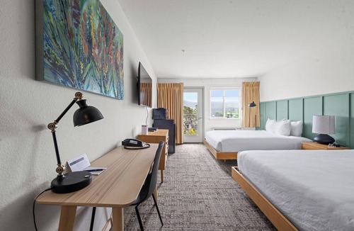Seaside Hotel | River Inn at Seaside