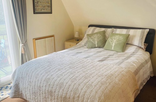 Thistley Green Cabin | River Lark Lodge