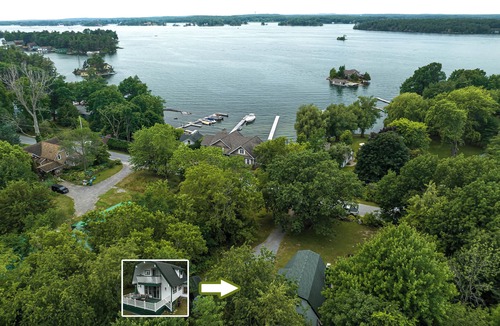 Alexandria Bay Cottage | River Life Cottage - Alexandria Bay, NY - Dingman Point