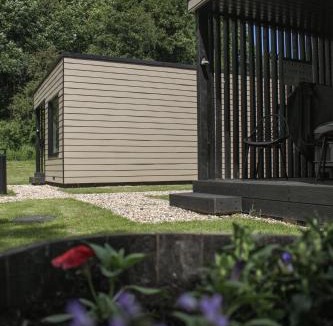 Bathgate Cabin | River Logie Lodges