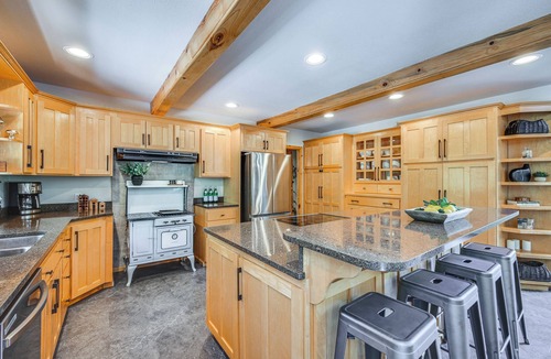 Naches Cabin | River Lover's Paradise! Luxe Cabin on the Naches