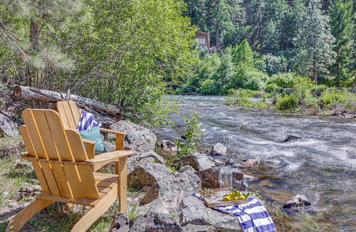 Naches Cabin | River Lover's Paradise! Luxe Cabin on the Naches