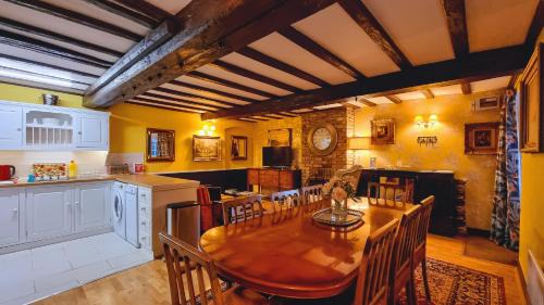 Fotheringhay House | River Nene Cottages