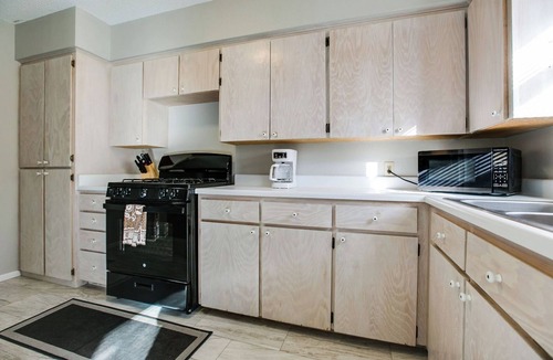 San Angelo House | River Oaks Retreat- Walkable to Goodfellow AFB