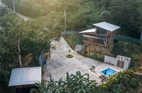 Santiago de los Caballeros Cabin | River + Picuzzi + Nature/Mountain Paradise