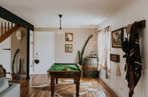 Riverlea House | River Ranch - Mudgees Unique Rural Escape