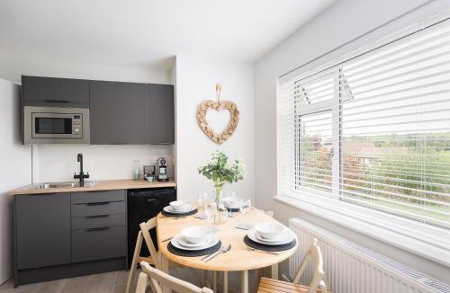 Exeter Apartment | River Retreat Apartment Exeter - River Views & Parking